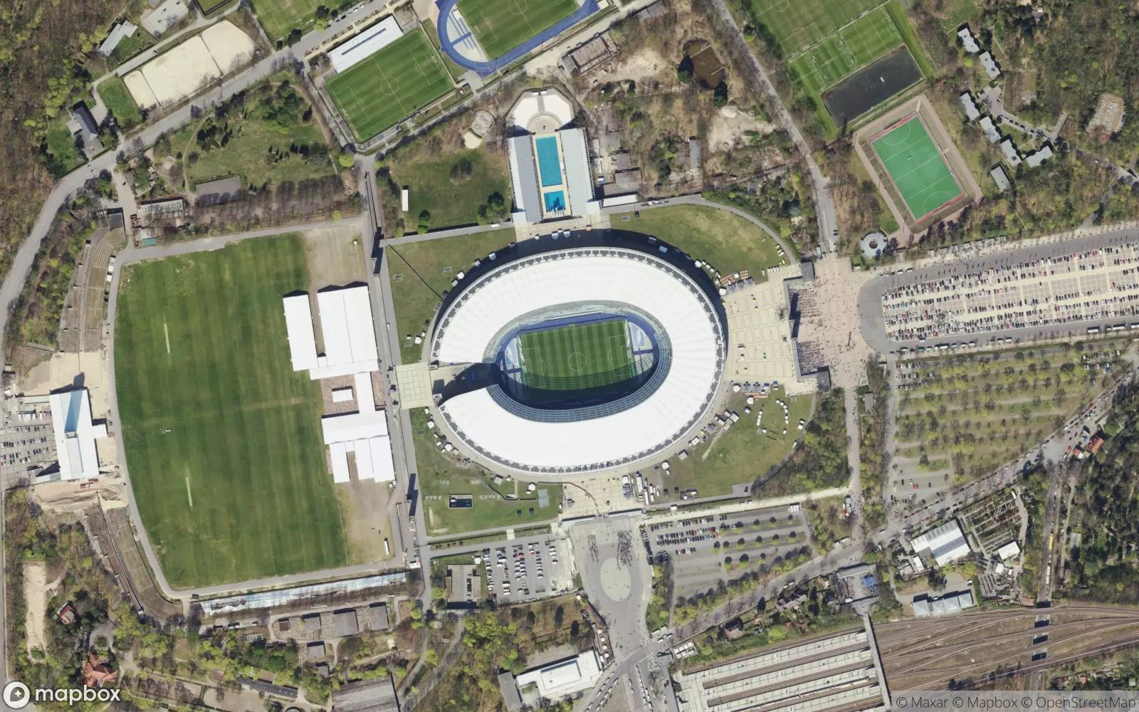 Olympiastadion Berlin satellite view